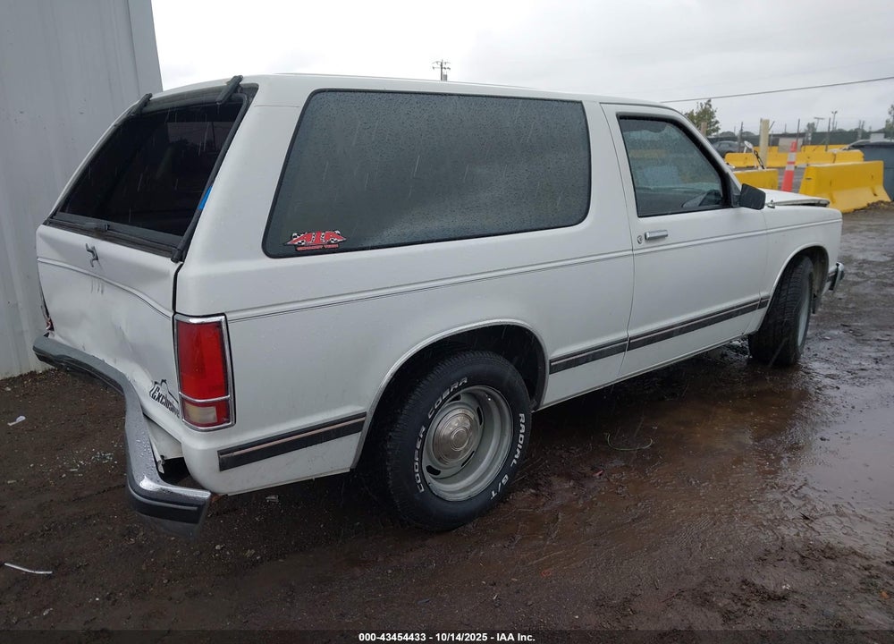 1987 CHEVROLET BLAZER S10 VIN: 1GNCS18R6H8189905