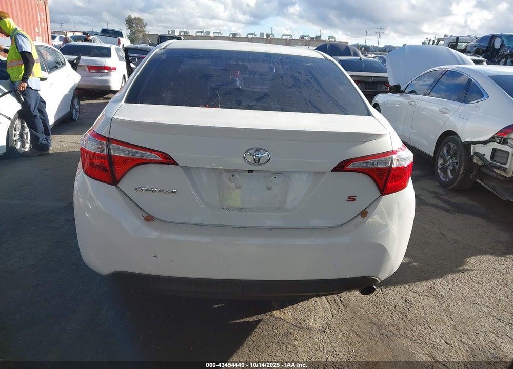 2015 TOYOTA COROLLA S PLUS VIN: 5YFBURHE7FP297512