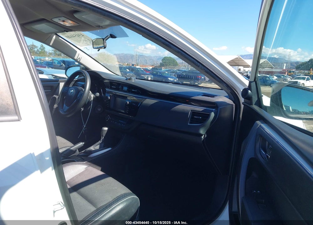 2015 TOYOTA COROLLA S PLUS VIN: 5YFBURHE7FP297512