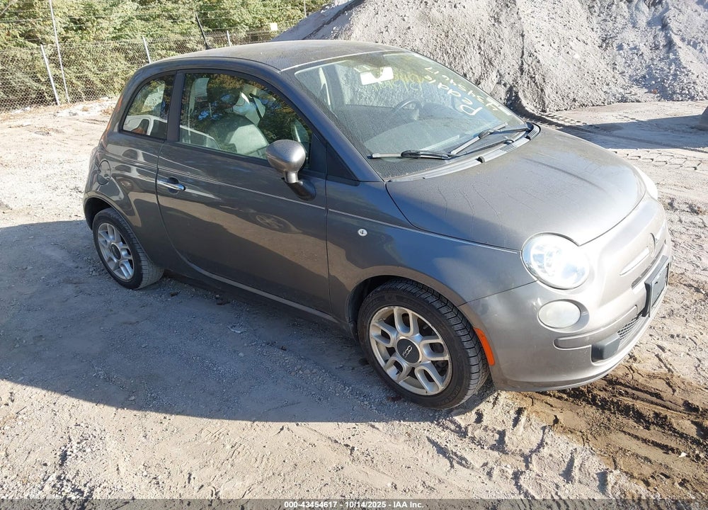2013 FIAT 500 POP VIN: 3C3CFFAR9DT526393