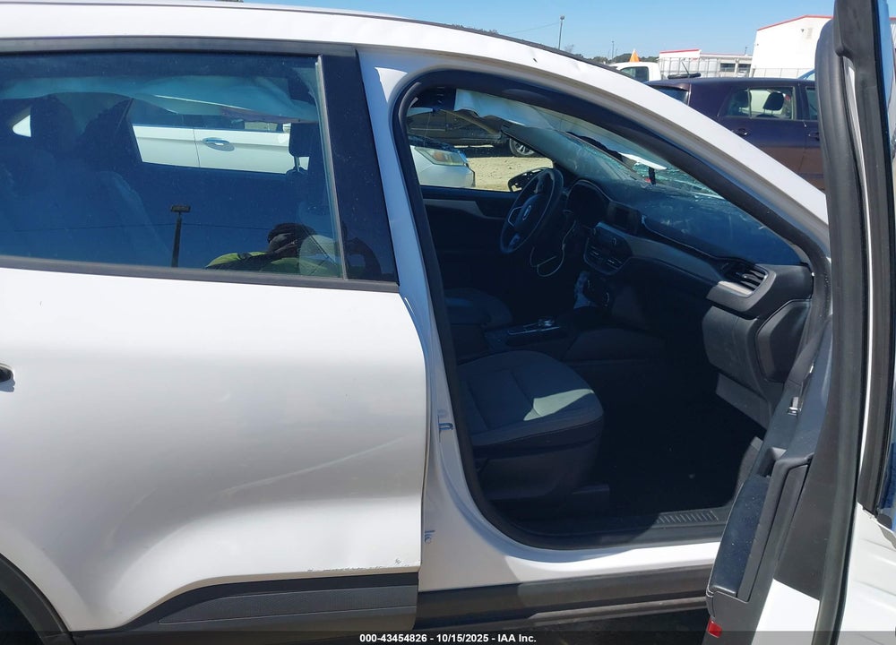 2021 FORD ESCAPE S VIN: 1FMCU0F60MUA98583