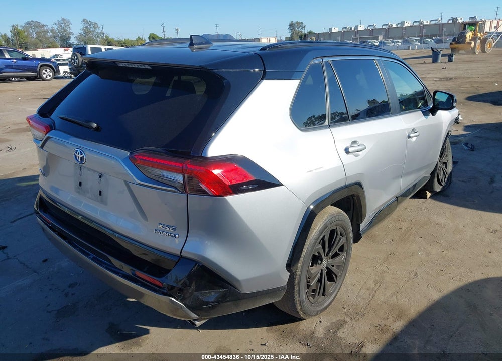2024 TOYOTA RAV4 HYBRID XSE VIN: JTME6RFV4RD552652
