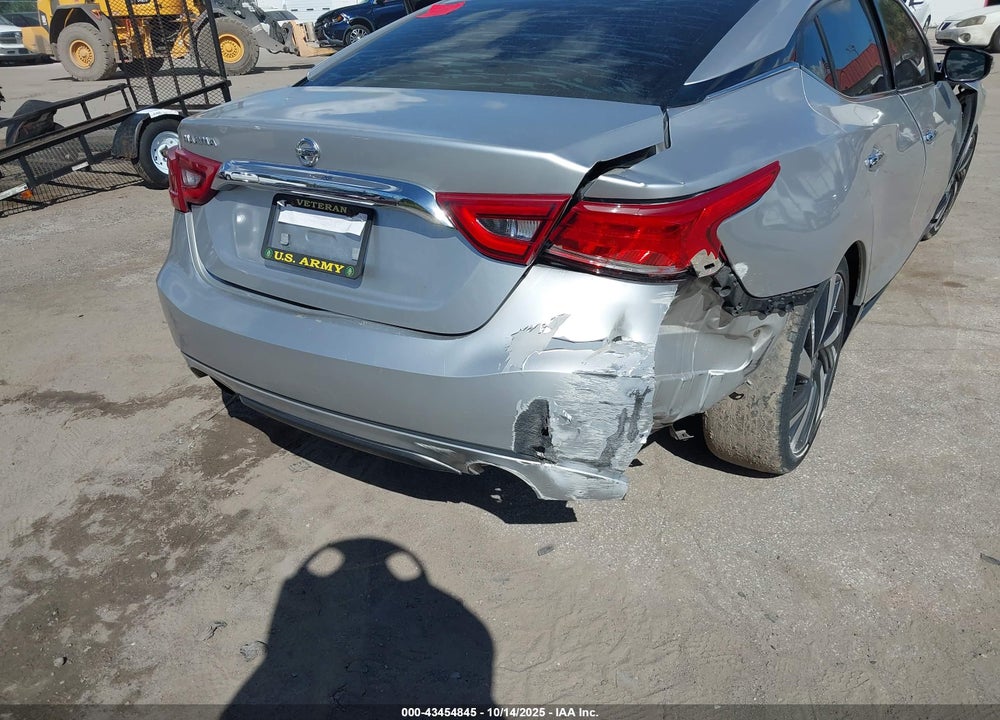 2016 NISSAN MAXIMA VIN: 1N4AA6AP1GC382036
