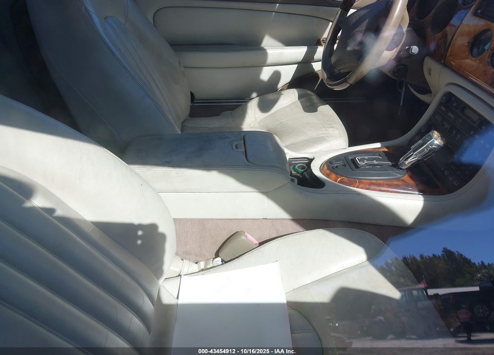 2001 JAGUAR XK8 VIN: SAJDA42C31NA20894