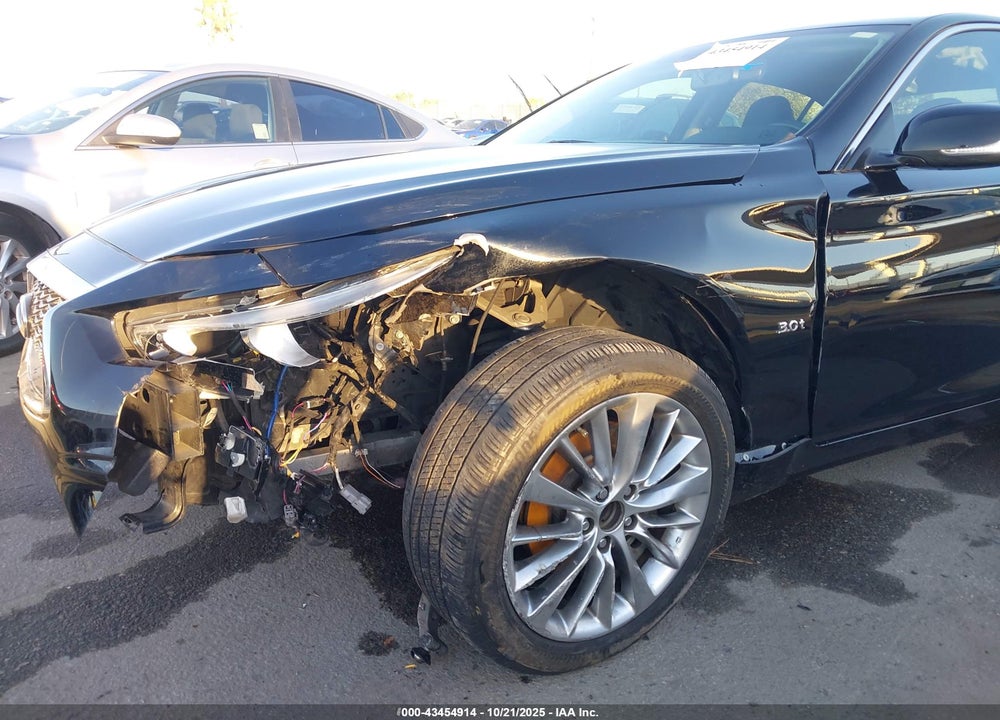 2019 INFINITI Q50 3.0T LUXE VIN: JN1EV7AP8KM517007