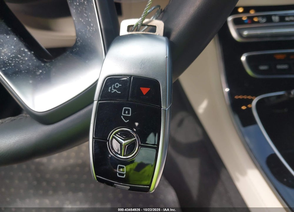2018 MERCEDES-BENZ E 300 VIN: WDDZF4JB0JA486260