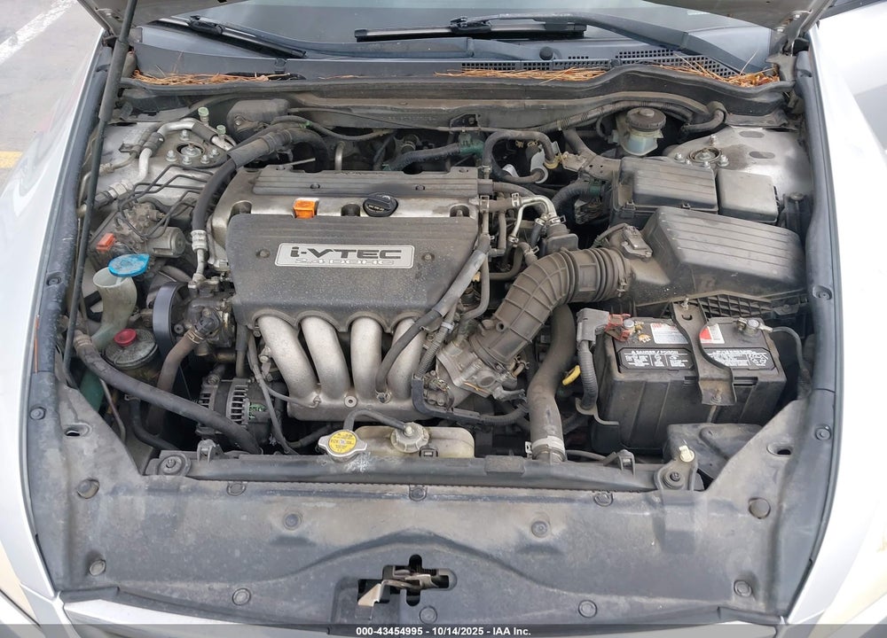 2007 HONDA ACCORD 2.4 VP VIN: JHMCM56197C007034
