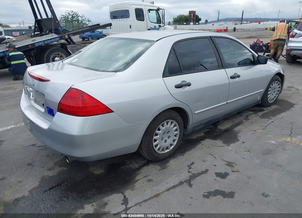 2007 HONDA ACCORD 2.4 VP VIN: JHMCM56197C007034
