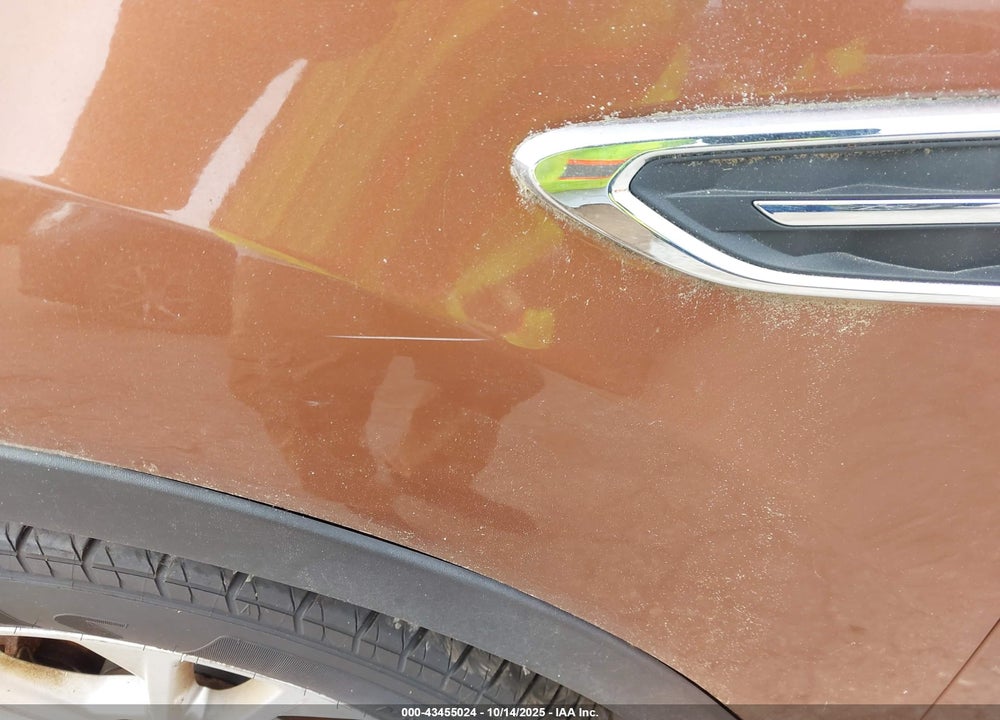 2017 FORD ESCAPE VIN: 1FMCU0GD2HUA52630