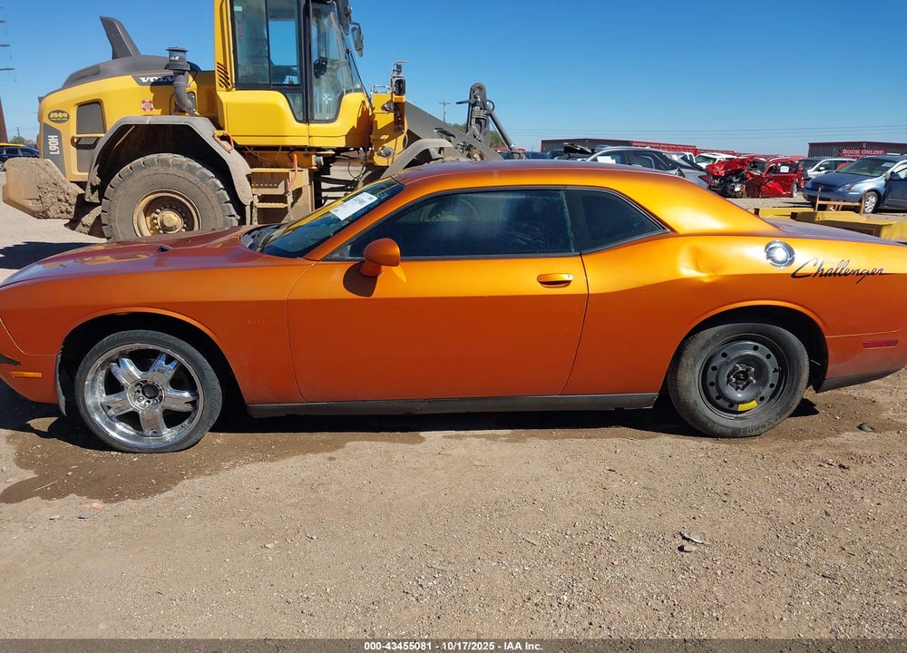 2011 DODGE CHALLENGER VIN: 2B3CJ4DG1BH590671