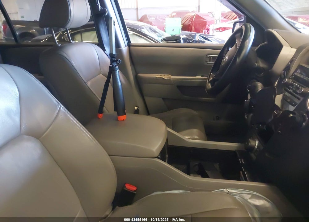 2012 HONDA PILOT VIN: 5FNYF4H67CB018504