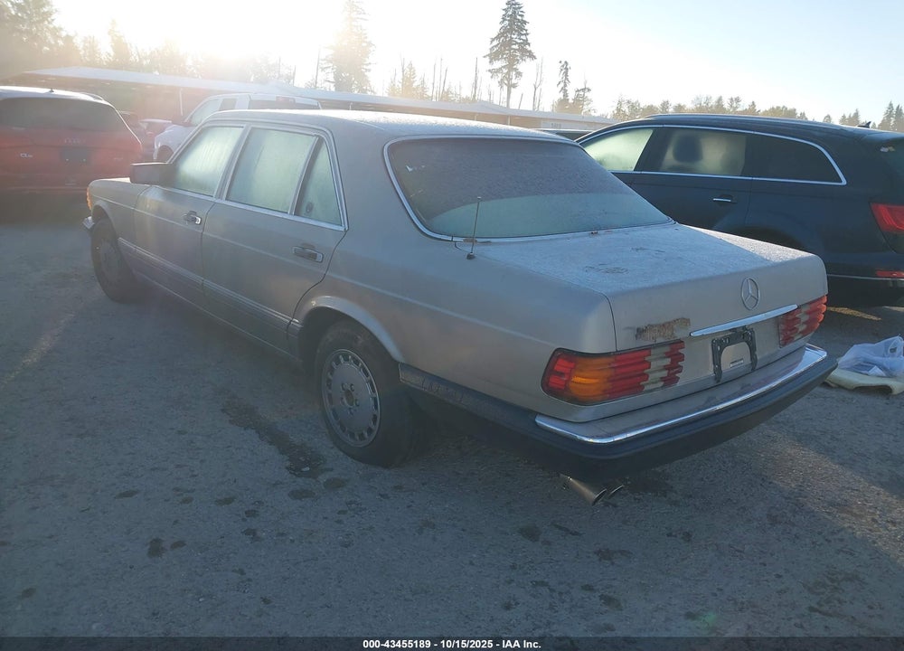 1990 MERCEDES-BENZ 420 SEL VIN: WDBCA35E6LA523021