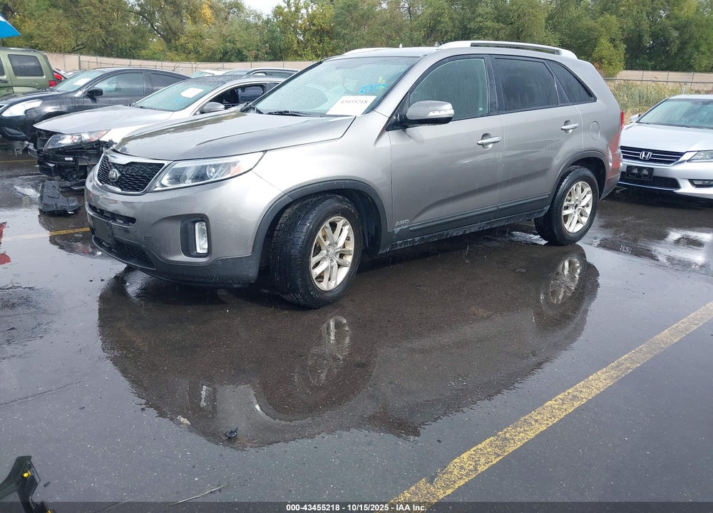 2014 KIA SORENTO LX VIN: 5XYKTCA6XEG541336