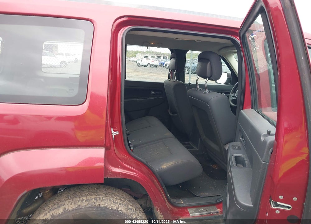 2011 JEEP LIBERTY VIN: 1J4PN2GK8BW520976