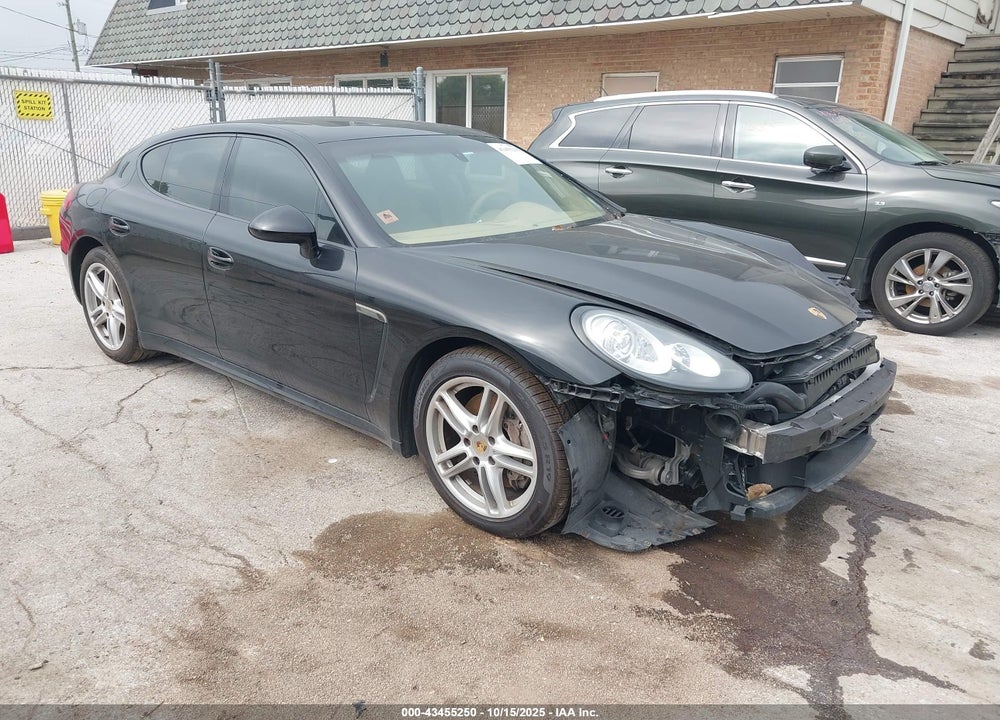 2014 PORSCHE PANAMERA 4 VIN: WP0AA2A71EL013497