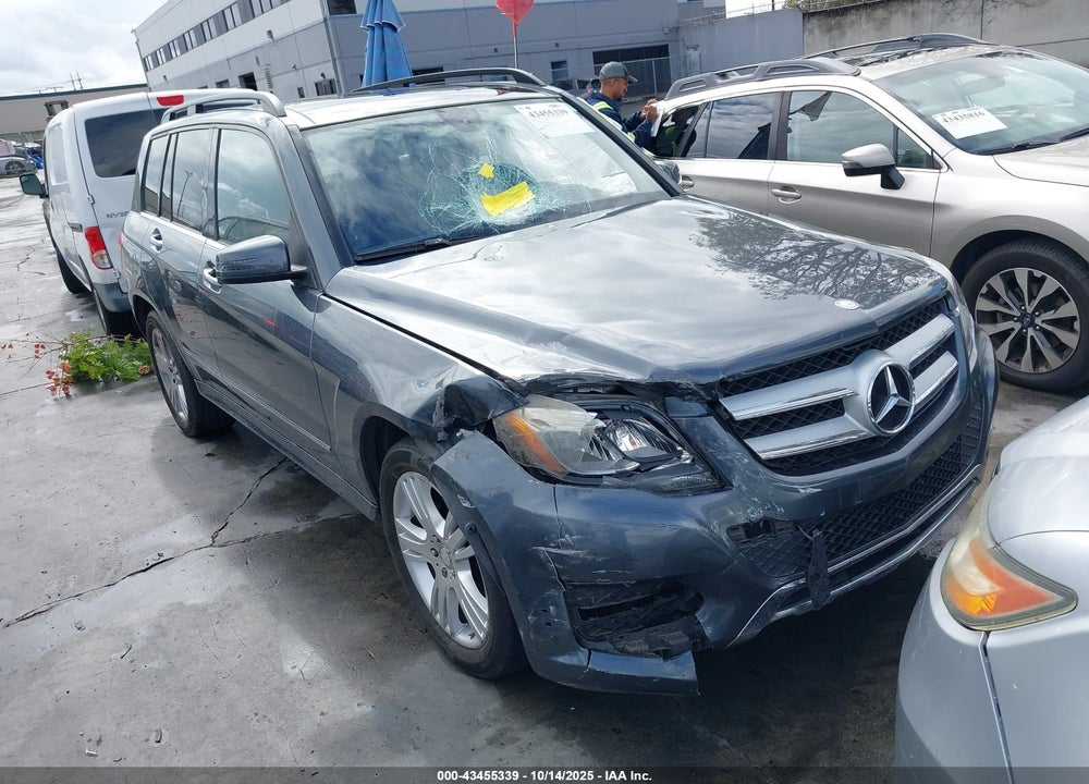 2015 MERCEDES-BENZ GLK 350 VIN: WDCGG5HB5FG395946