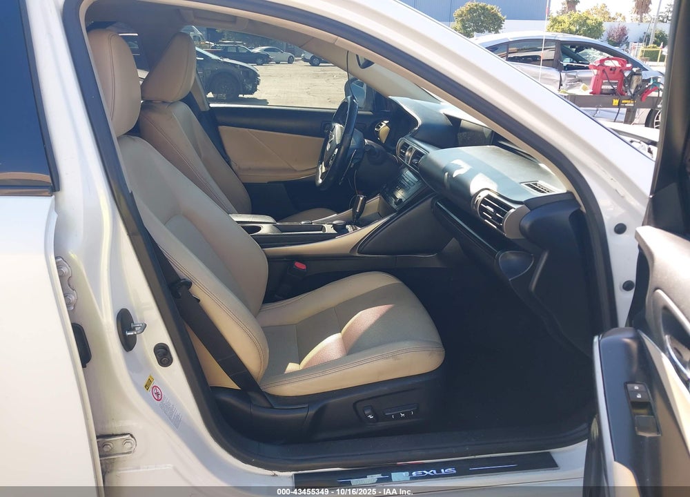 2014 LEXUS IS 250 VIN: JTHBF1D25E5023713