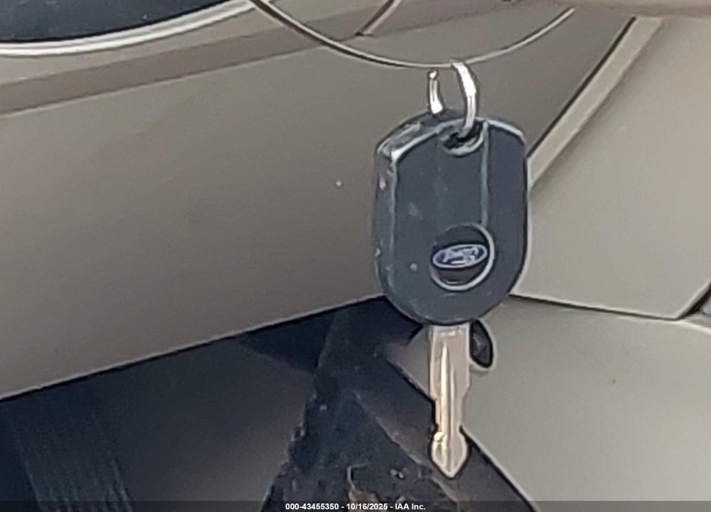 2010 FORD ESCAPE XLT VIN: 1FMCU9D72AKA42605