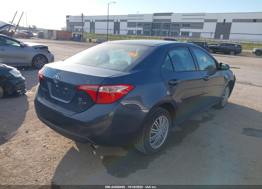 2017 TOYOTA COROLLA LE VIN: 5YFBURHEXHP692142