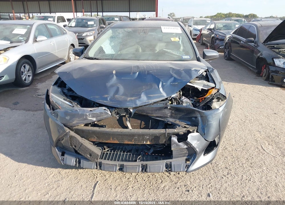 2017 TOYOTA COROLLA LE VIN: 5YFBURHEXHP692142