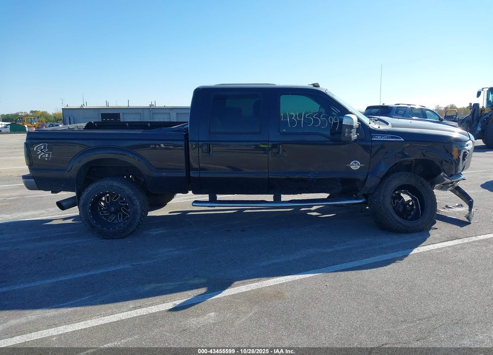 2014 FORD F-350 LARIAT VIN: 1FT8W3BTXEEB25530