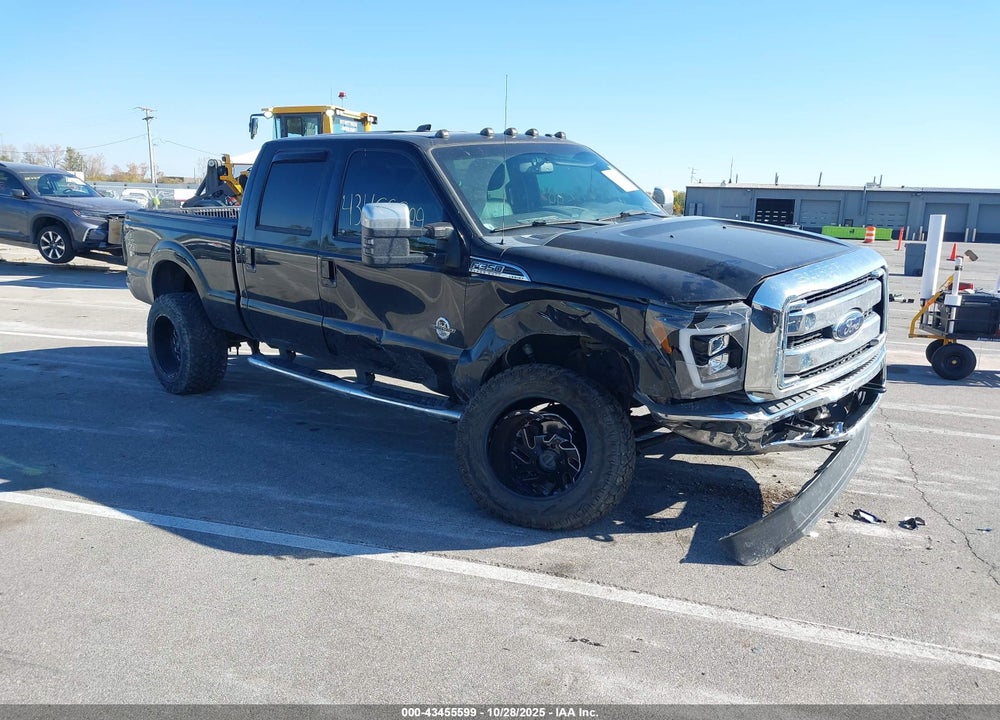 2014 FORD F-350 LARIAT VIN: 1FT8W3BTXEEB25530