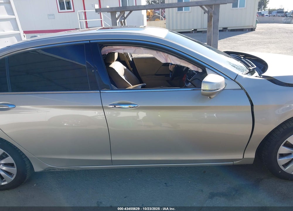 2015 HONDA ACCORD EX-L V-6 VIN: 1HGCR3F89FA009690