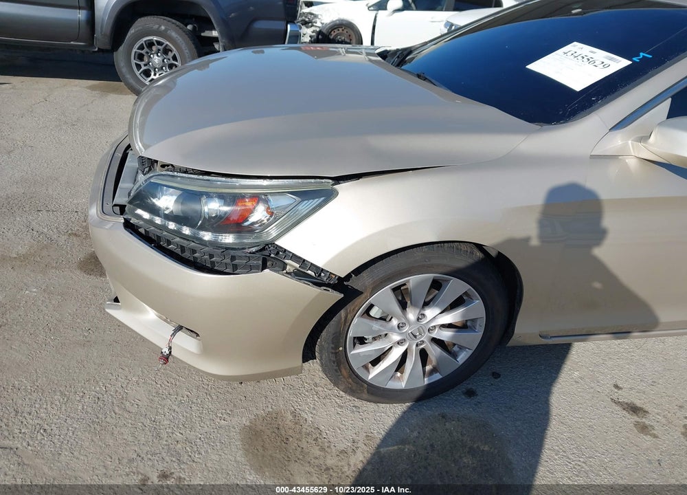 2015 HONDA ACCORD EX-L V-6 VIN: 1HGCR3F89FA009690