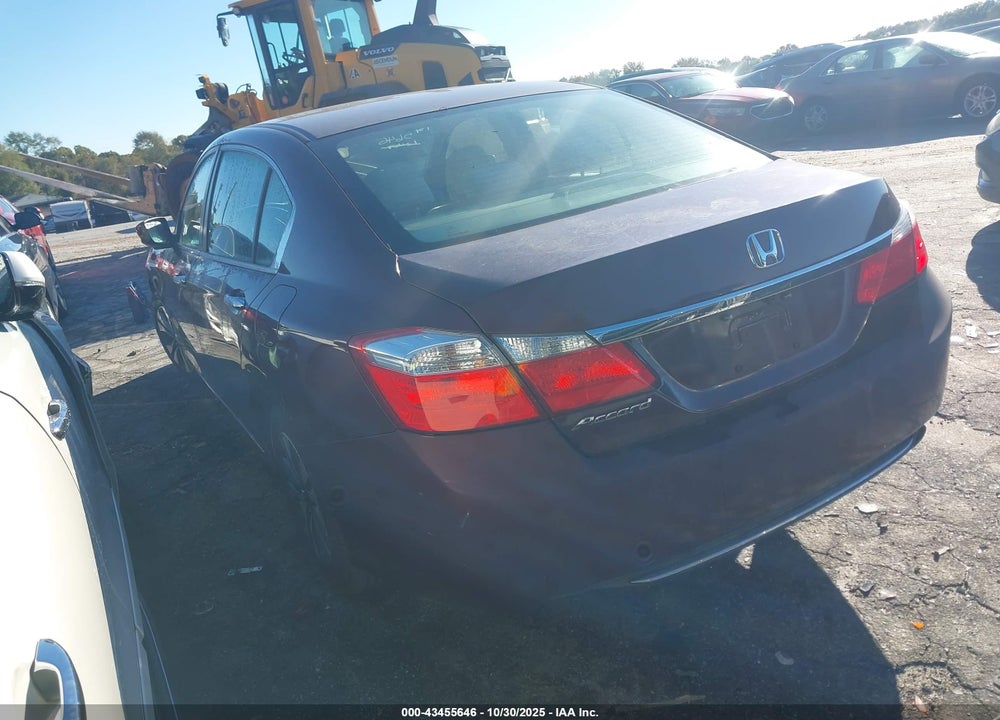 2013 HONDA ACCORD VIN: 1HGCR2F34DA147925