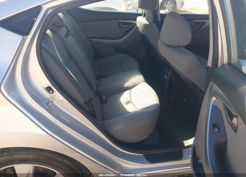 2013 HYUNDAI ELANTRA GLS VIN: KMHDH4AE4DU005689