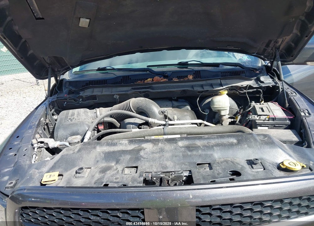 2015 RAM 1500 OUTDOORSMAN VIN: 1C6RR7TT8FS662585