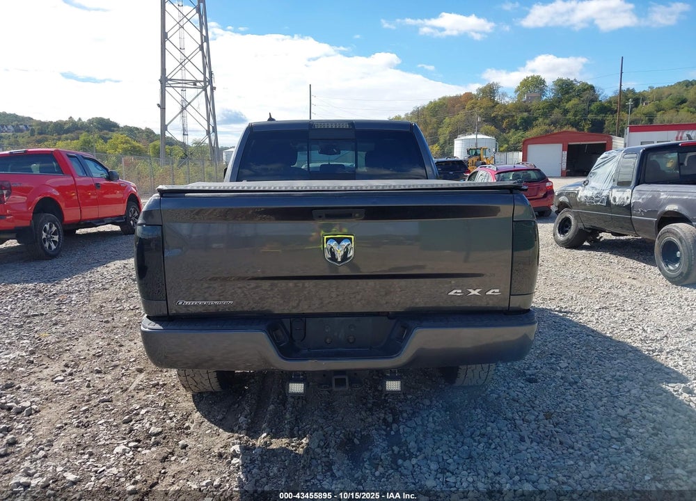 2015 RAM 1500 OUTDOORSMAN VIN: 1C6RR7TT8FS662585