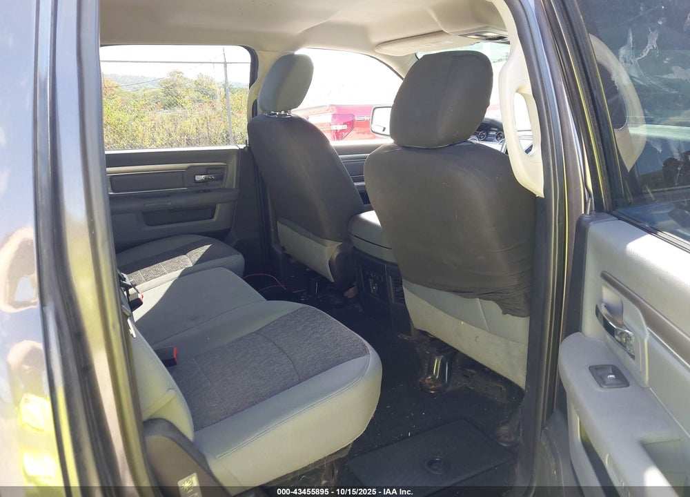 2015 RAM 1500 OUTDOORSMAN VIN: 1C6RR7TT8FS662585