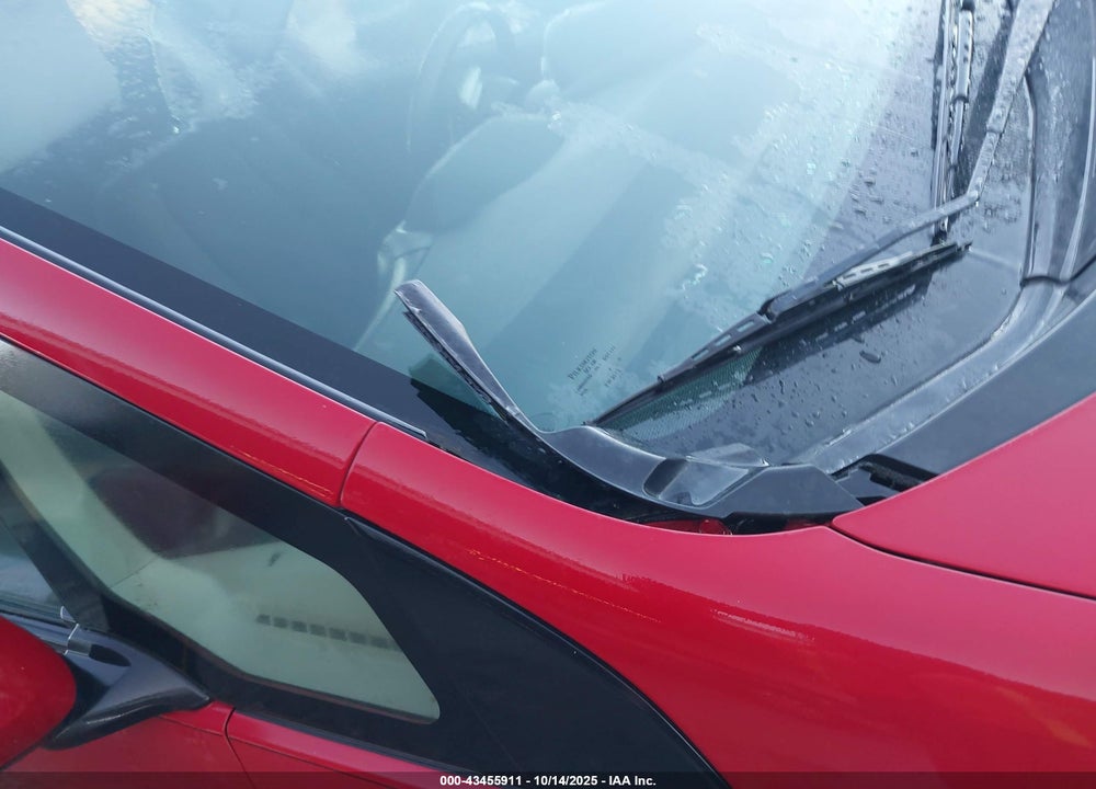 2013 HONDA FIT VIN: JHMGE8H57DC026497