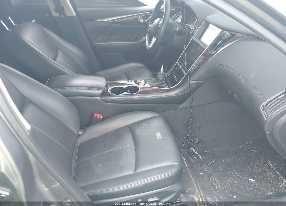 2018 INFINITI Q50 3.0T LUXE VIN: JN1EV7AR3JM612090
