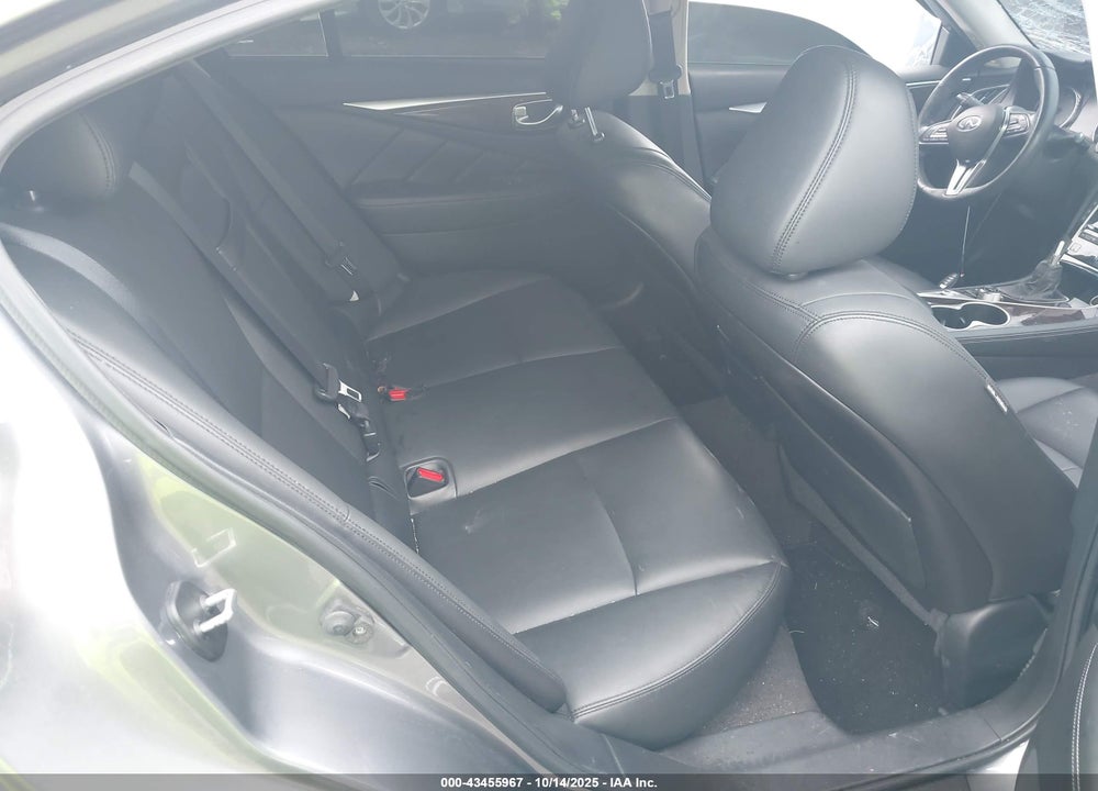 2018 INFINITI Q50 3.0T LUXE VIN: JN1EV7AR3JM612090