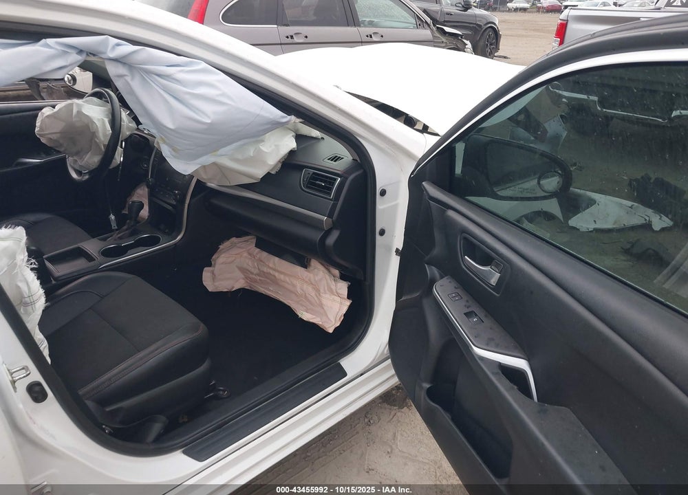 2016 TOYOTA CAMRY SE VIN: 4T1BF1FK6GU209568