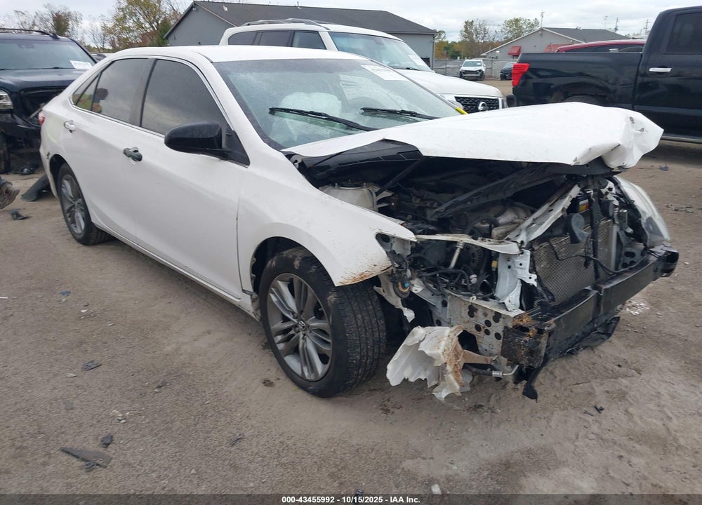2016 TOYOTA CAMRY SE VIN: 4T1BF1FK6GU209568