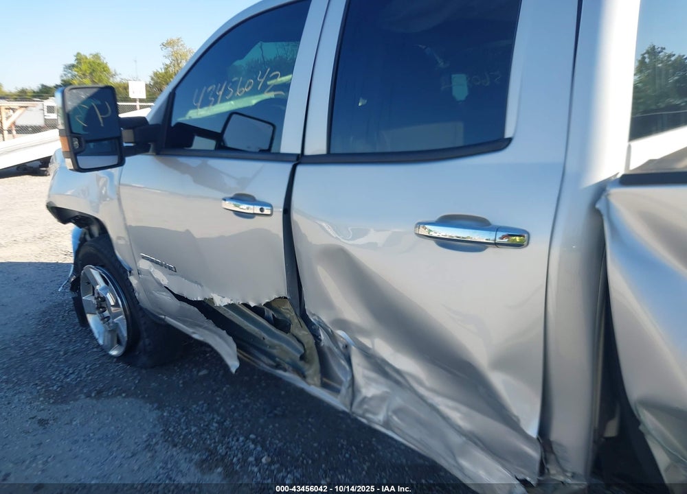 2018 CHEVROLET SILVERADO 2500 VIN: 1GC2KUEGXJZ336462