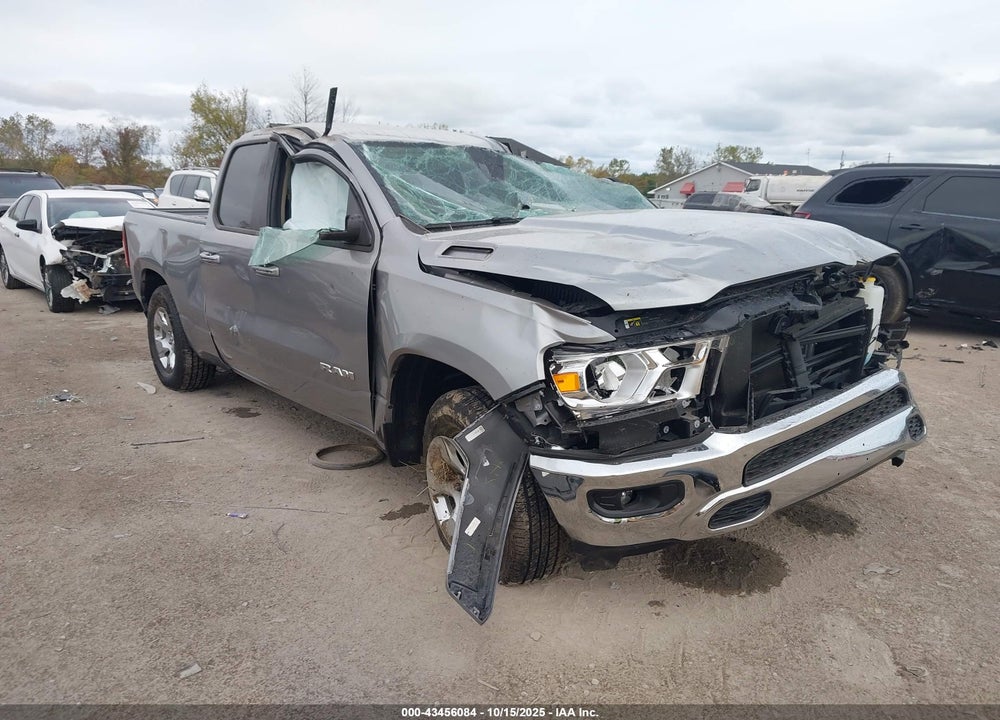 2020 RAM 1500 BIG HORN 4X4 6'4 BOX VIN: 1C6SRFBT7LN367999