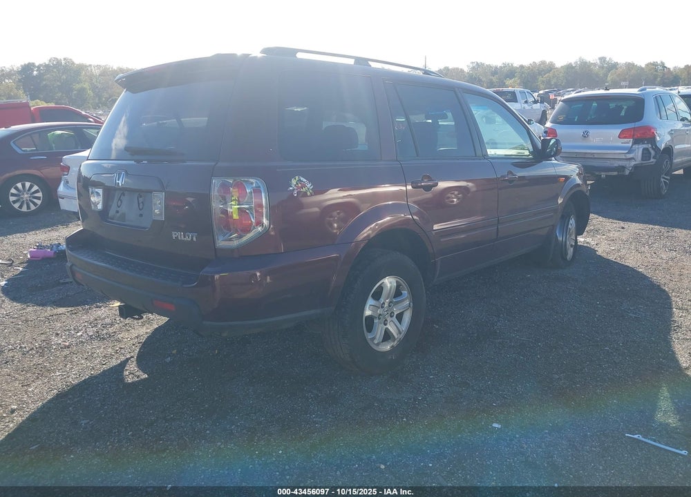 2008 HONDA PILOT VIN: 5FNYF28208B024590
