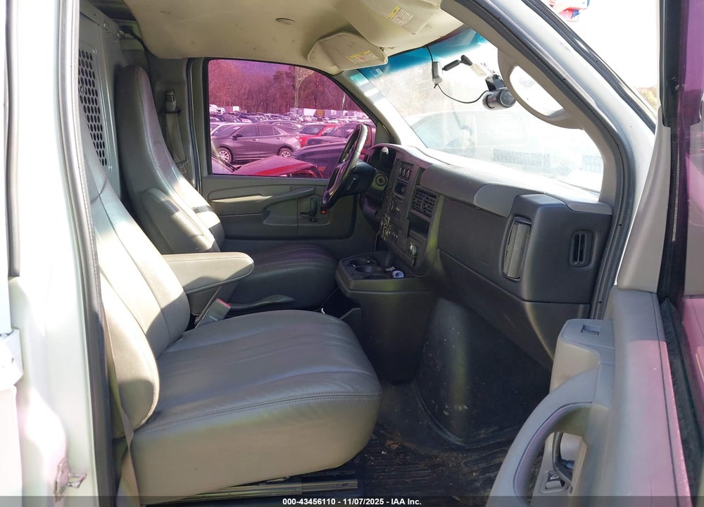 2015 CHEVROLET EXPRESS 2500 WORK VAN VIN: 1GCWGFCF6F1277697