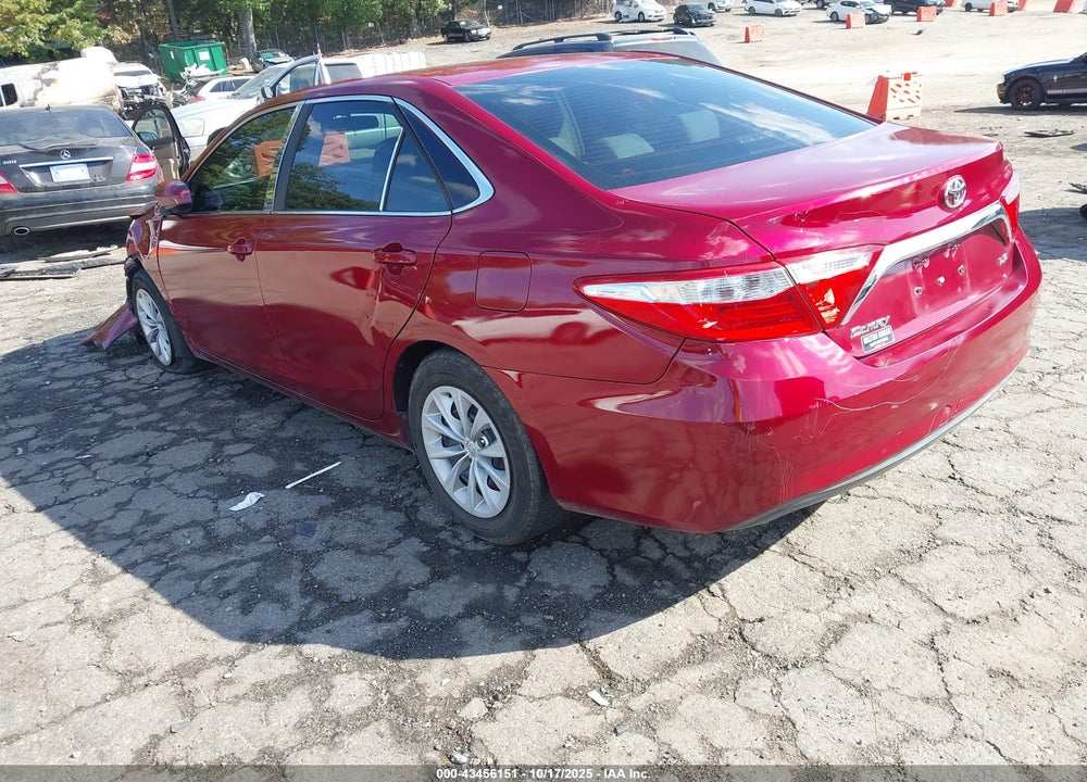 2015 TOYOTA CAMRY LE VIN: 4T1BF1FK7FU968387