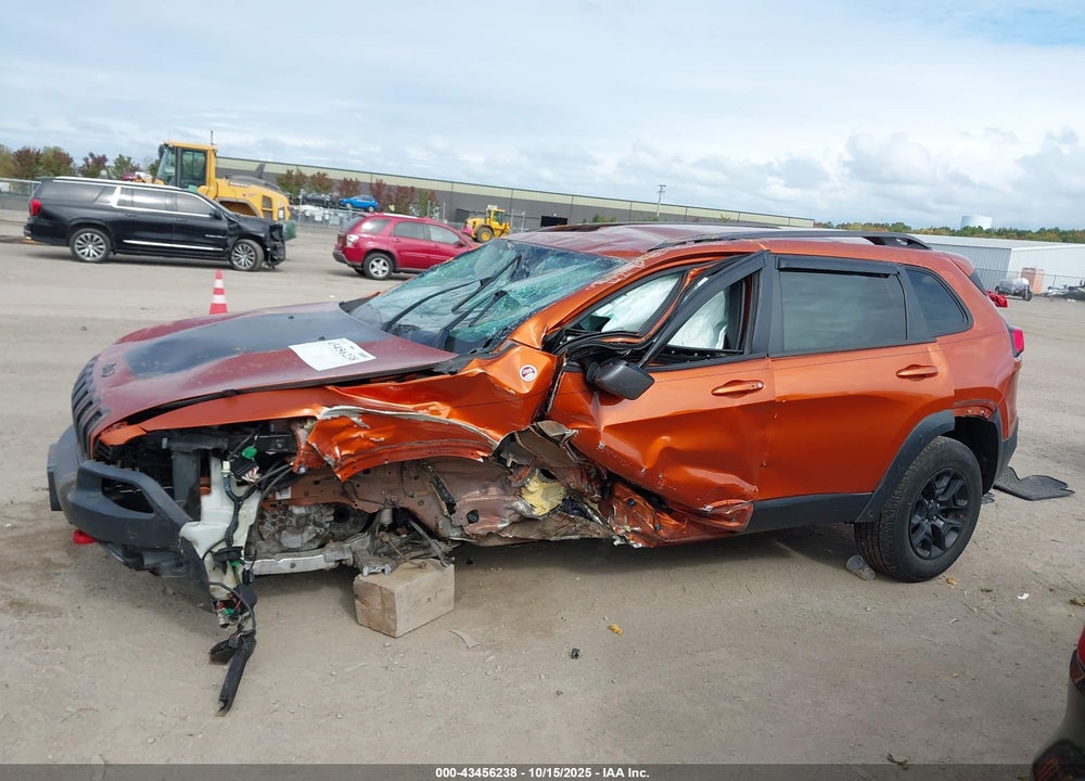 2014 JEEP CHEROKEE VIN: 1C4PJMBSXEW244034