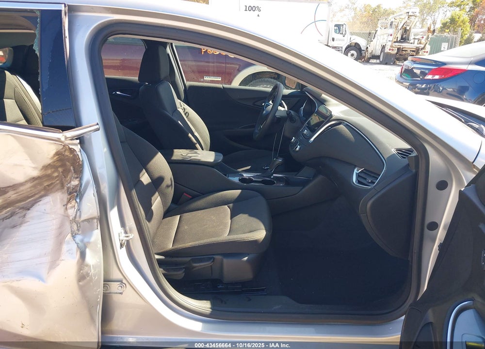 2020 CHEVROLET MALIBU VIN: 1G1ZD5ST8LF010141