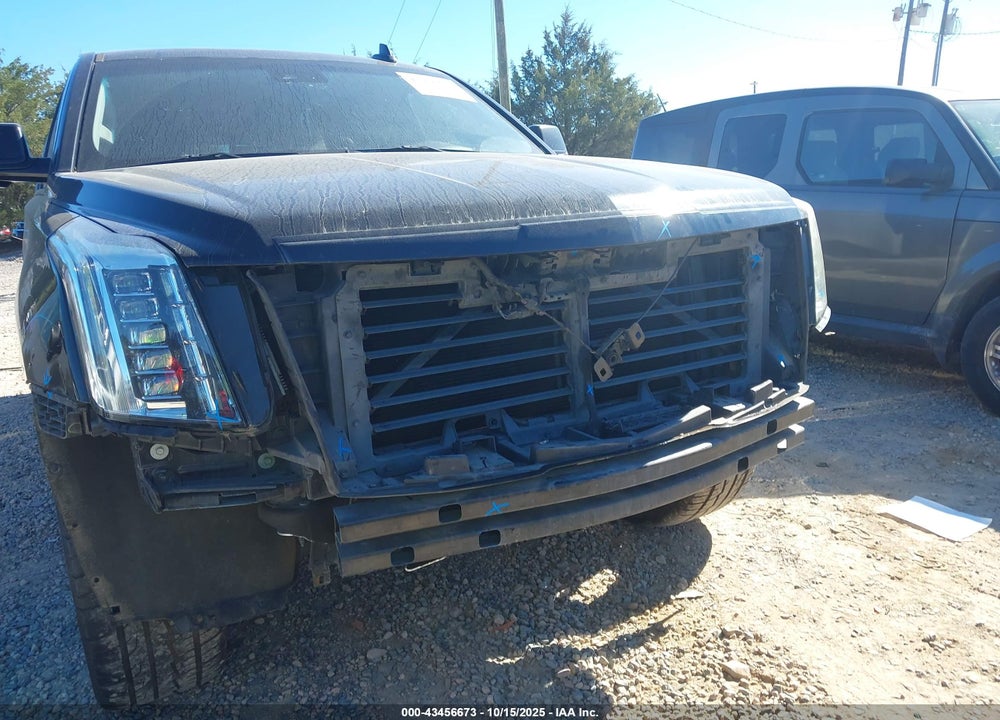 2017 CADILLAC ESCALADE VIN: 1GYS4BKJXHR385390