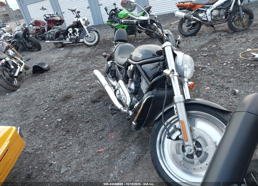 2004 HARLEY-DAVIDSON VRSCB VIN: 1HD1HBZ154K811614
