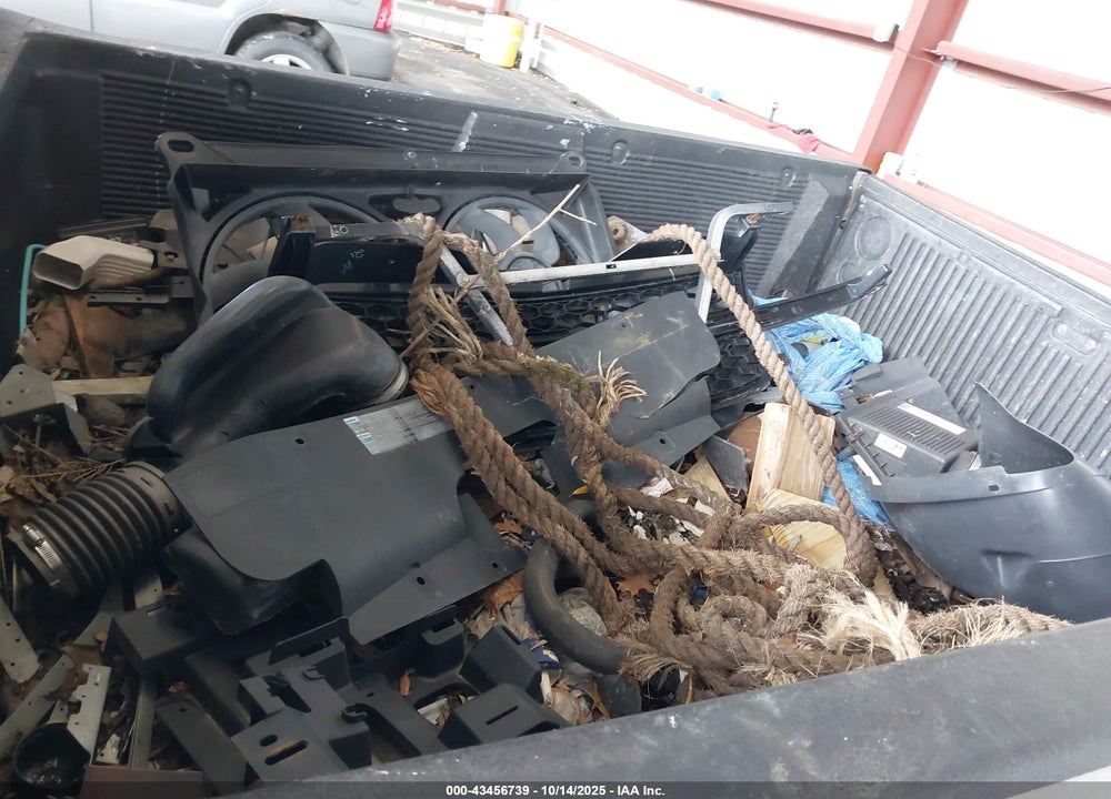 2007 CHEVROLET SILVERADO VIN: 1GCEK19B47E117765