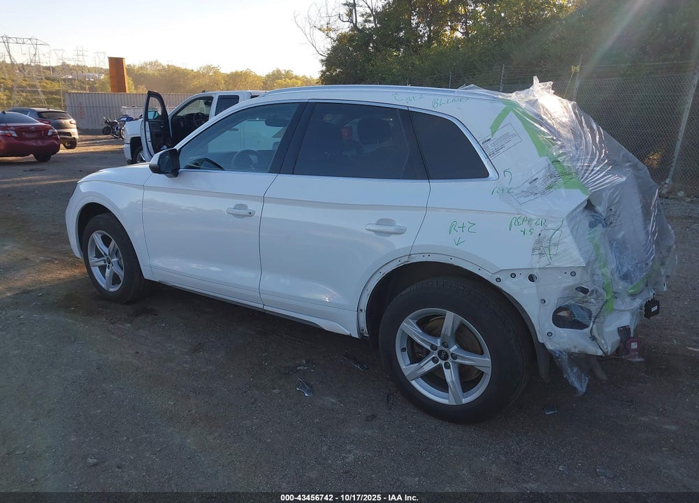 2021 AUDI Q5 PREMIUM 45 TFSI QUATTRO S TRONIC VIN: WA1AAAFY6M2004479