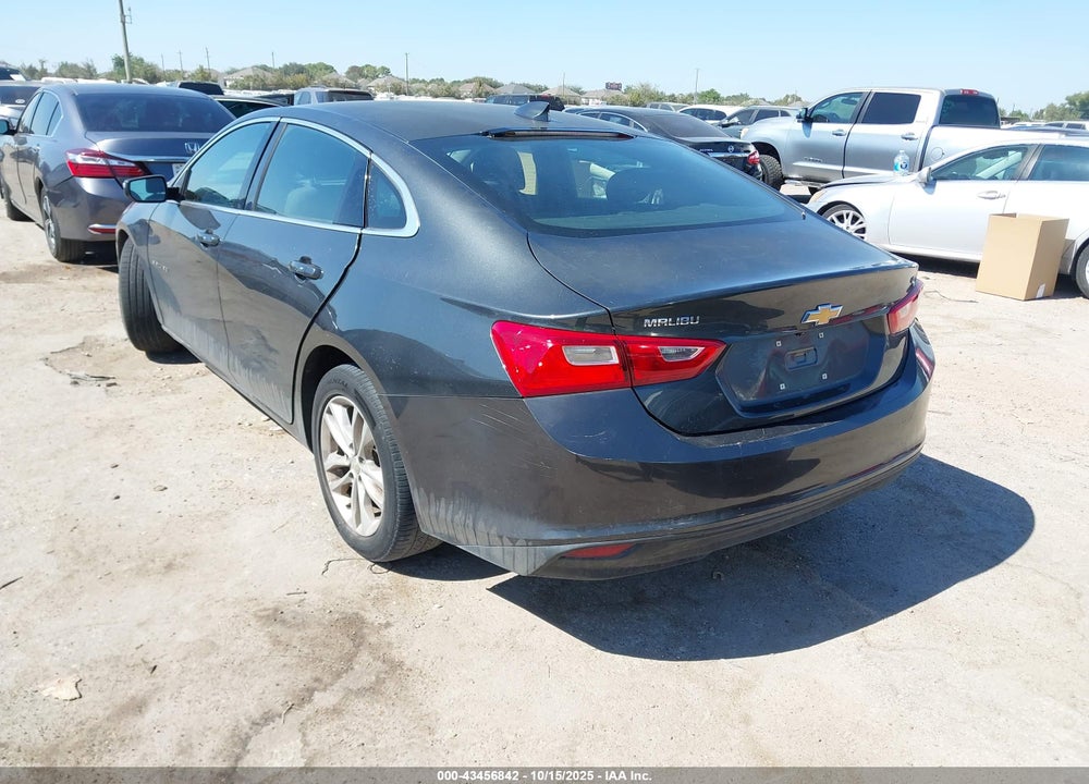 2018 CHEVROLET MALIBU LT VIN: 1G1ZD5ST8JF136108